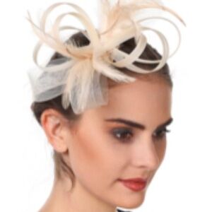 Cream Hair Accessory with Dramatic Design